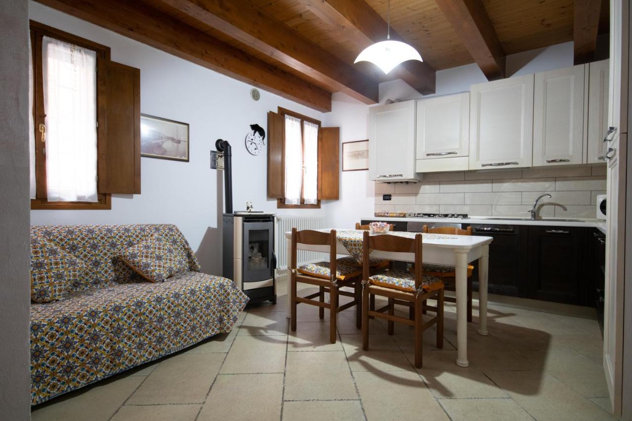 La Casa Di Ambra Comacchio Lägenhet Exteriör bild